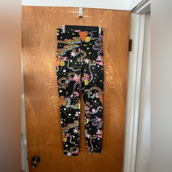 Nooworks Dorcas Black and Pink Patterned Leggings M - Picture 1 of 9